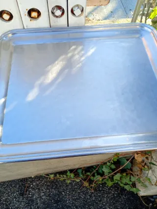 Vassoio in acciaio 42x35 cm