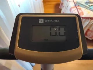 Bicicleta Estática Azul y Blanca