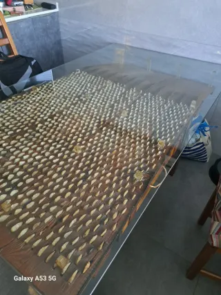 Mesa salon, realizada con un trillo antiguo