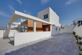 Chalet en venta en Nueva Torrevieja - Aguas Nuevas en Torrevieja