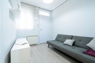 Ático en alquiler en Ibiza en Madrid