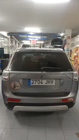 Mitsubishi Outlander 2015