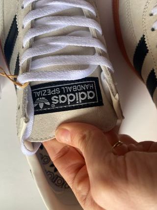 Zapatillas Adidas Spezial Beige y negro 39 1/3