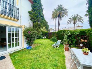 Casa adosada en alquiler en Bel Air - Cancelada - Saladillo en Estepona