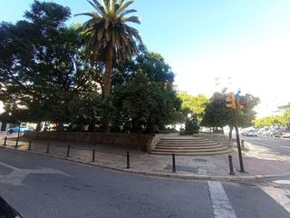 Local comercial en alquiler en Conde de Ureña - Monte Gibralfaro en Málaga
