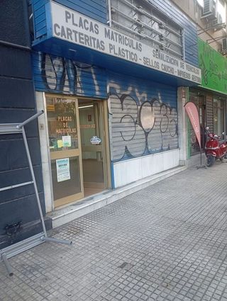 Local comercial en alquiler en Carranque - Haza Cuevas en Málaga