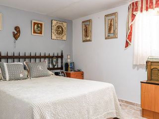 Chalet en venta en Villa del Prado