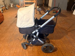 Carro de bebé en muy buen estado