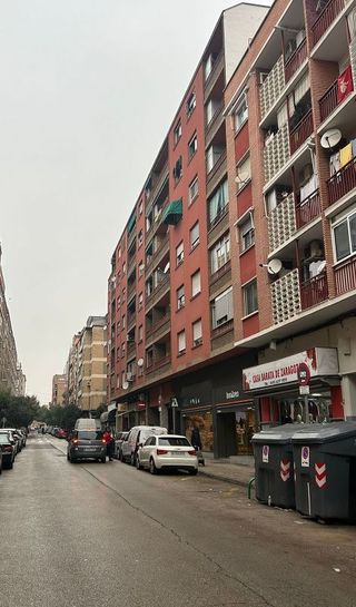 Local comercial en alquiler en Las Fuentes en Zaragoza