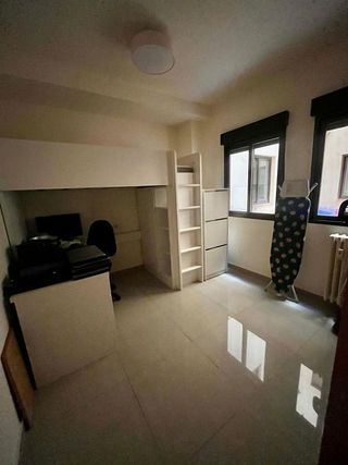 Piso en alquiler en Pajaritos - Plaza de Toros en Granada