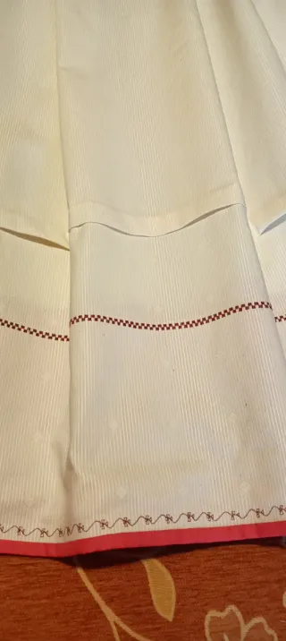 Falda Baturra , indumentaria tradicional aragonesa