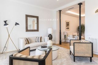 Piso en alquiler en Jerónimos en Madrid