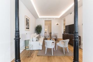 Piso en alquiler en Jerónimos en Madrid