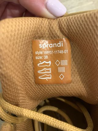 Botas de montaña Sprandi talla 38