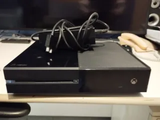 Consola Xbox One Negra sin mando