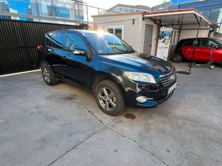 Toyota RAV4 2012