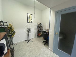 Local comercial en venta en Molino de la Vega en Huelva