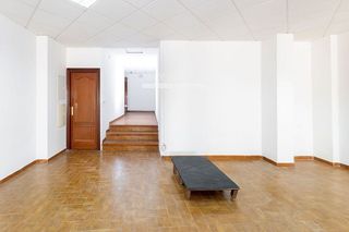 Local comercial en venta en San Antón en Armilla