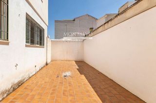 Local comercial en venta en San Antón en Armilla