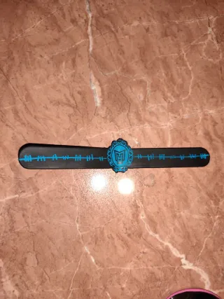 Monedero Monster High + 3 pulseras