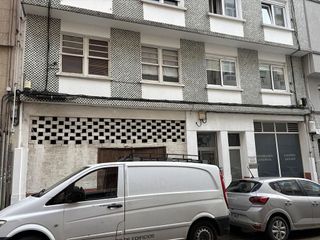 Local comercial en venta en Os Mallos - San Cristóbal en Coruña (A)
