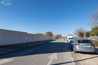 Solar en venta en Pedanías de Granada en Granada