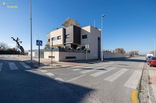 Solar en venta en Pedanías de Granada en Granada