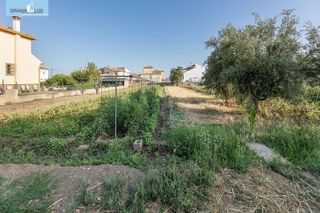 Terreno en venta en Zubia (La)