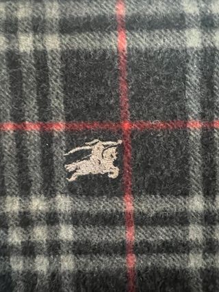 Bufanda Burberry Vintage Cuadros Gris Oscuro