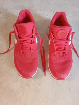 Scarpe Nike LD Victory Rosso Bianco