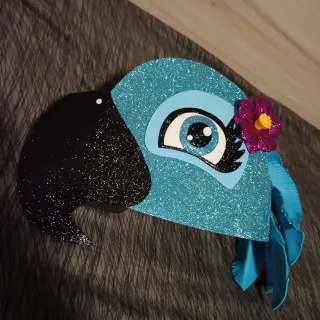 Cabezas guacamayo disfraz