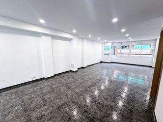 Local comercial en venta en La Salut - Lloreda en Badalona