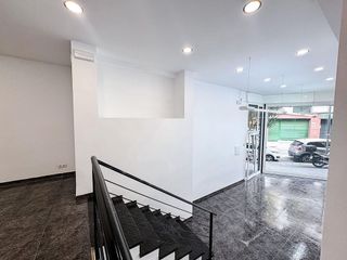 Local comercial en venta en La Salut - Lloreda en Badalona