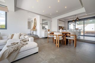 Chalet en alquiler en Cabo Pino - Reserva de Marbella en Marbella