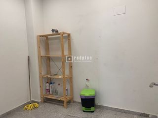 Local comercial en alquiler en Pau de Carabanchel en Madrid