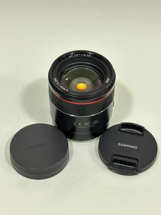 Objetivo Samyang AF 75mm f1.8 FE Sony E