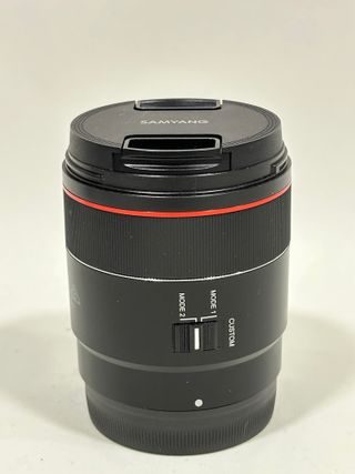 Objetivo Samyang AF 75mm f1.8 FE Sony E