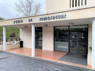 Local comercial en venta en Somosaguas en Pozuelo de Alarcón