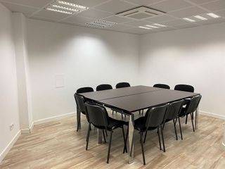 Local comercial en venta en Somosaguas en Pozuelo de Alarcón