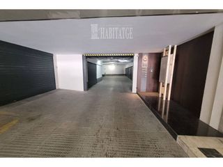 Garaje en venta en Estadi-Horta Vermella-Santa Anna en Vic