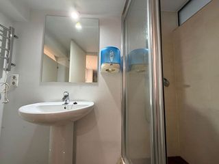 Oficina en venta en Reyes Católicos en Alcalá de Henares