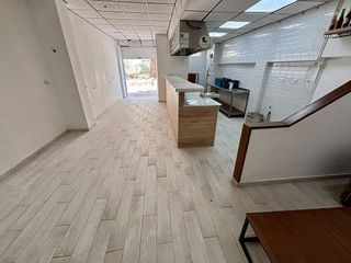 Local comercial en venta en Arroyo de la Miel en Benalmádena