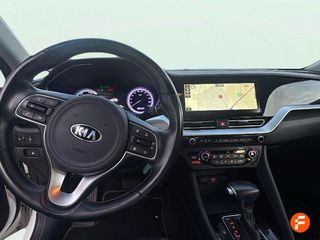 Kia Niro 1.6 GDi HEV 104kW (141CV) Concept