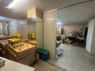 Local comercial en venta en Horta en Barcelona