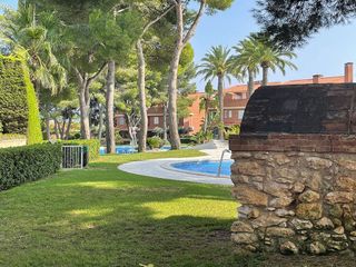 Casa adosada en venta en La Mora en Tarragona