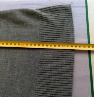 Jersey cuello alto gris H&M