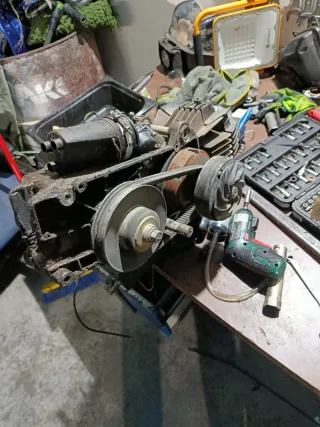 Motor derbi variant start 7.000kms