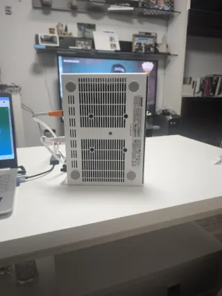 QNAP Qhora-301W Router Inalámbrico Dual Band WiFi