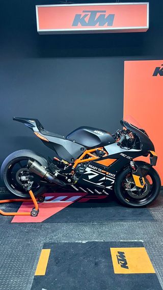 KTM RC8C EVO