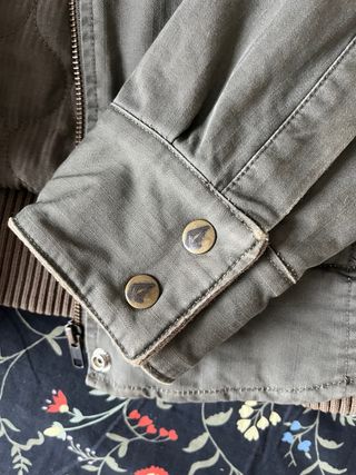 Chaqueta Volcom mujer Talla S. Verde y marrón